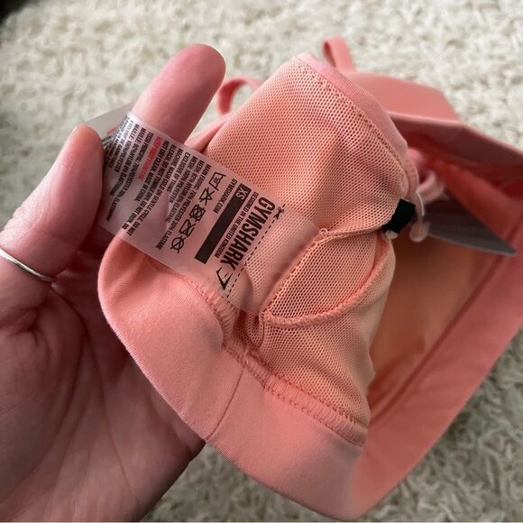 gymshark urban sport bra peach bellini extra small - Picture 4 of 4